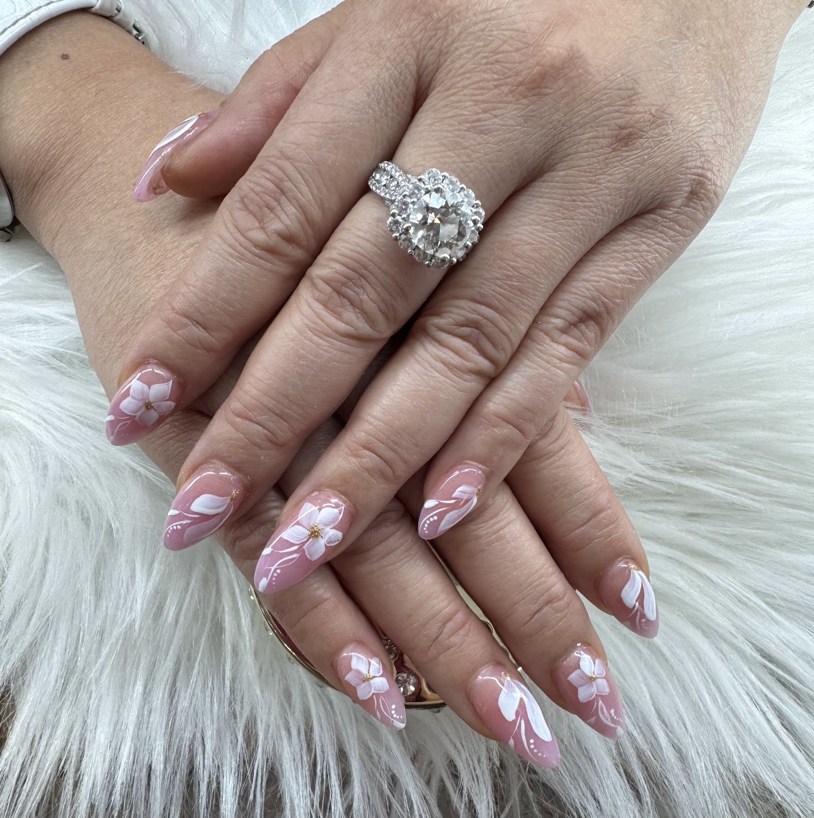 TT Luxury Nails Bar & Lash nail work in Commerce City, Colorado